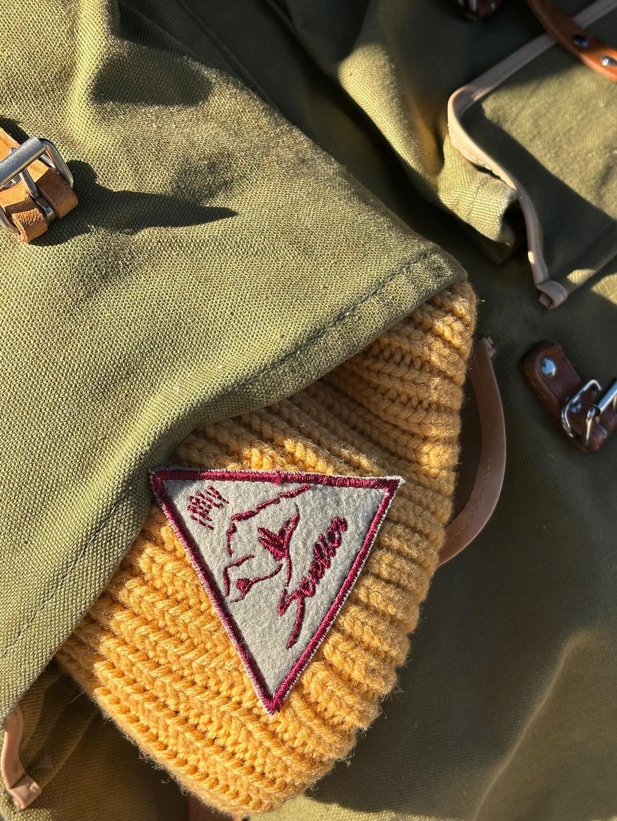 Berretti di lana, attesa del Natale e canti nell’aria, piccole cose che scaldano l’anima